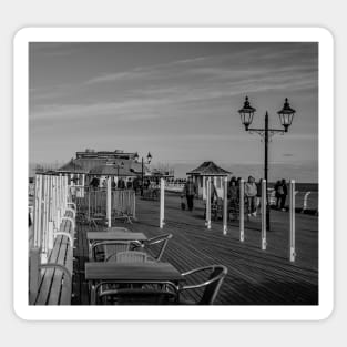 Cromer pier, Norfolk Sticker